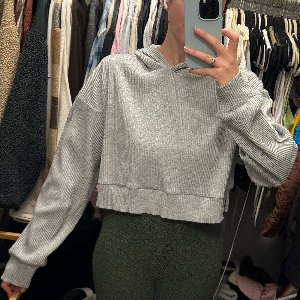 Gray Cropped Ribbed Alo Sweatshirt